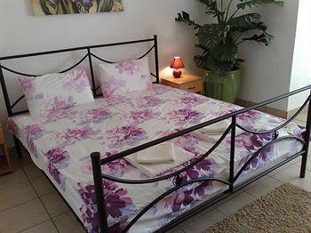 Vila Chesa Corunca Habitación foto